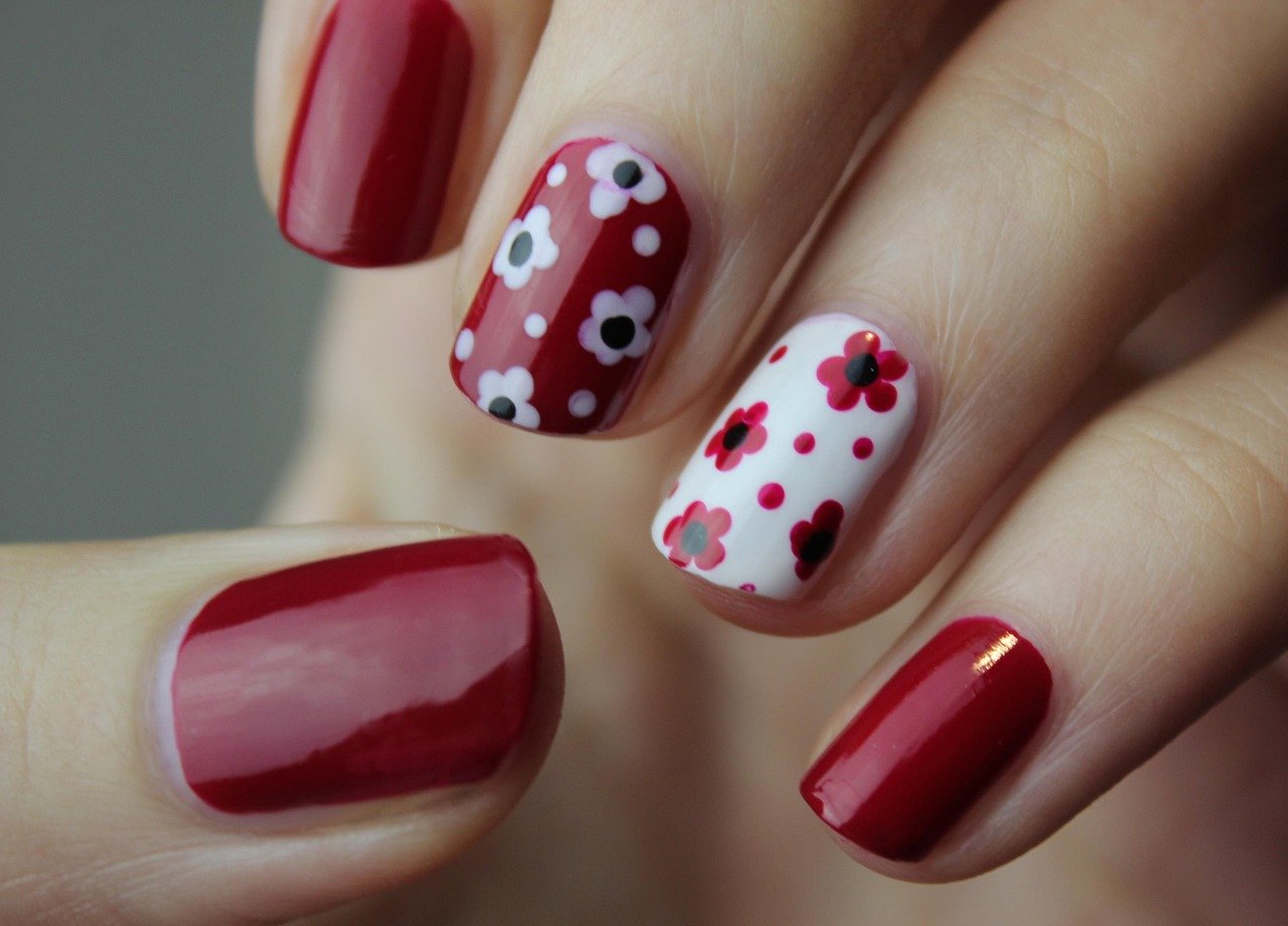 nail art, manicure, nails, nail polish, flower wallpaper, cuticles, red manicure, red nail art, floral nail art, nature, floral nails, flowers, beautiful flowers, fingernails, color, polish, woman, hand, nail spa, flower background, style, glamour, female, natural nails, elegant nails